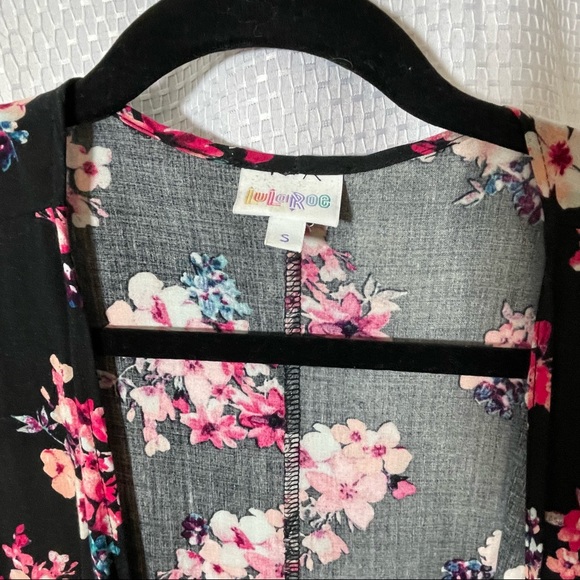 Floral Kimono - Picture 3 of 4